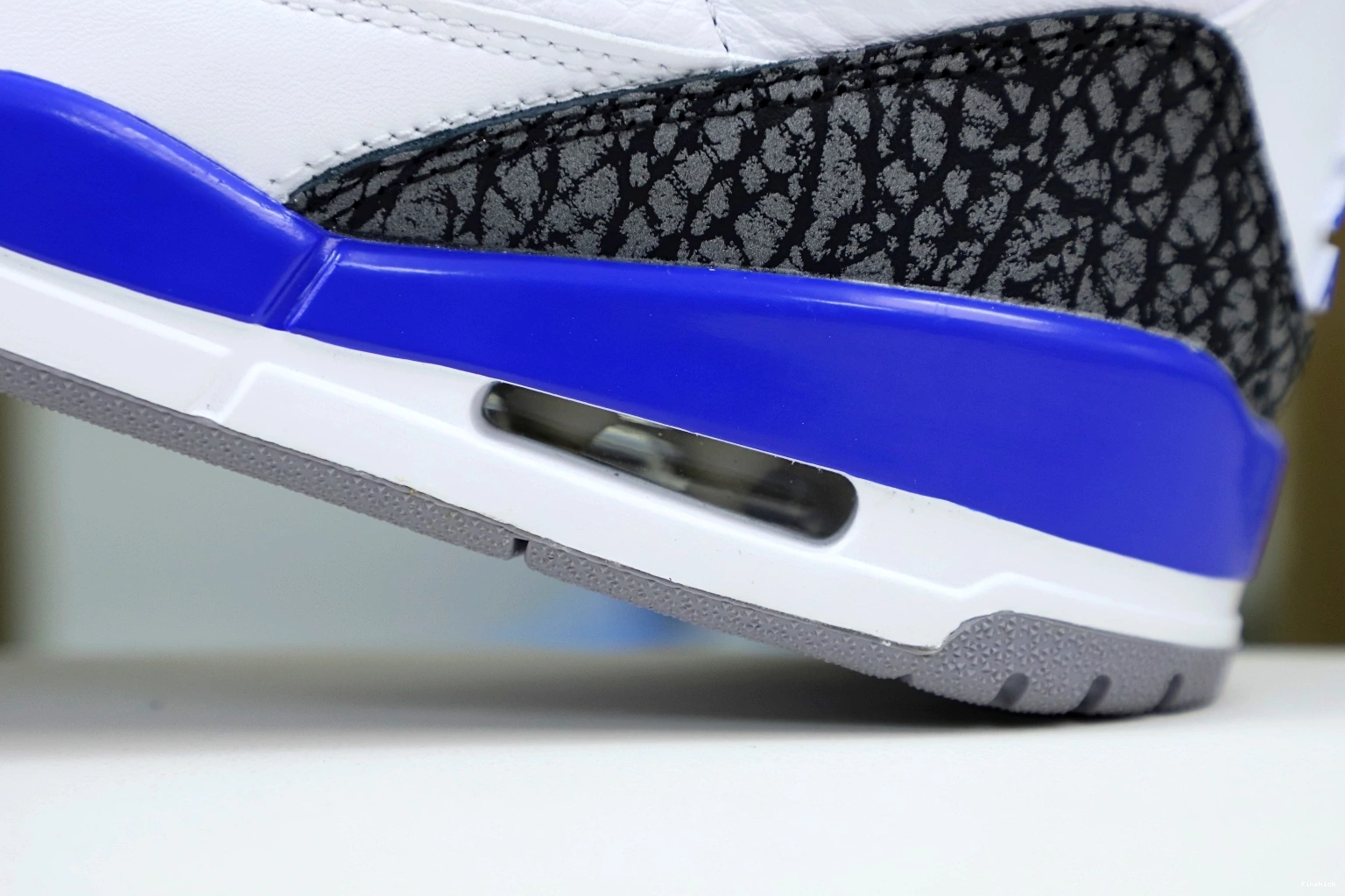 BLUE' RETRO 'RACER (CT8532-145) AIR JORDAN 3 0807
